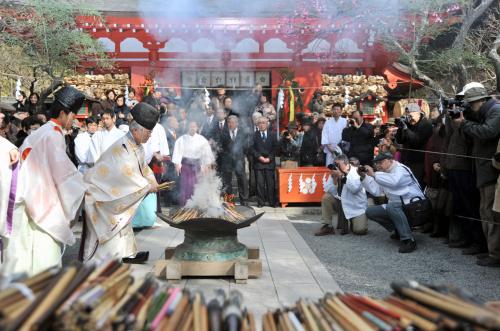 初天神祭〔筆供養〕（荏柄天神社）