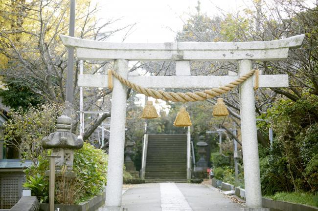 小動神社