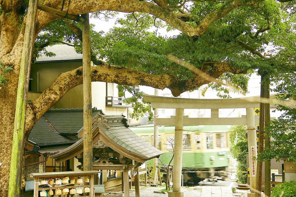 御霊神社（鎌倉市坂ノ下）